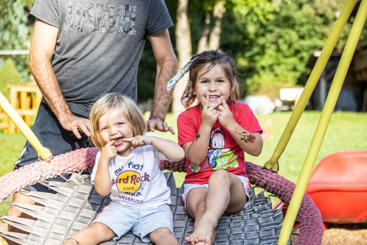 Familienhotel Adler リンゲナウ エクステリア 写真