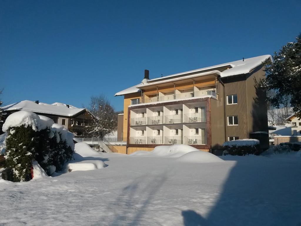 Familienhotel Adler リンゲナウ エクステリア 写真