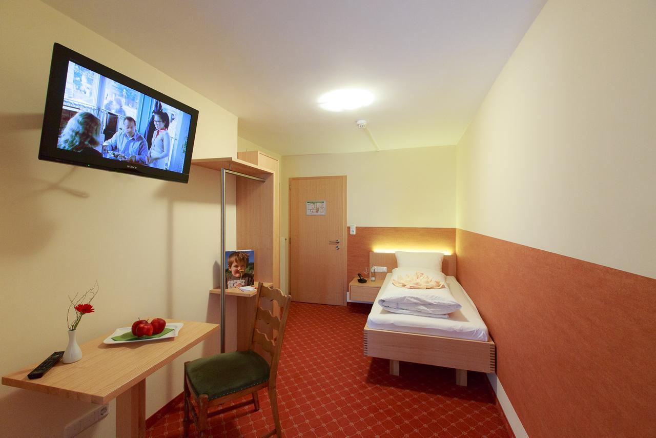 Familienhotel Adler リンゲナウ エクステリア 写真